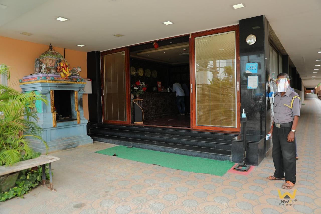 Hotel Sampath Tiruchirappalli Exterior foto