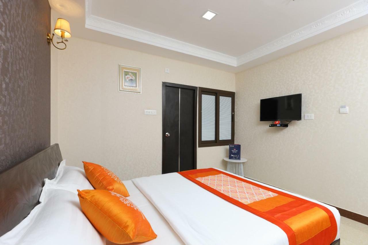 Hotel Sampath Tiruchirappalli Exterior foto